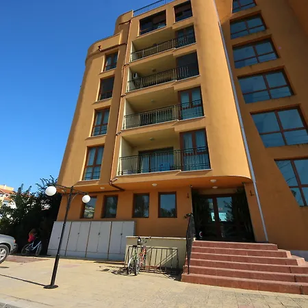 Apartman Menada Amadeus 1 *